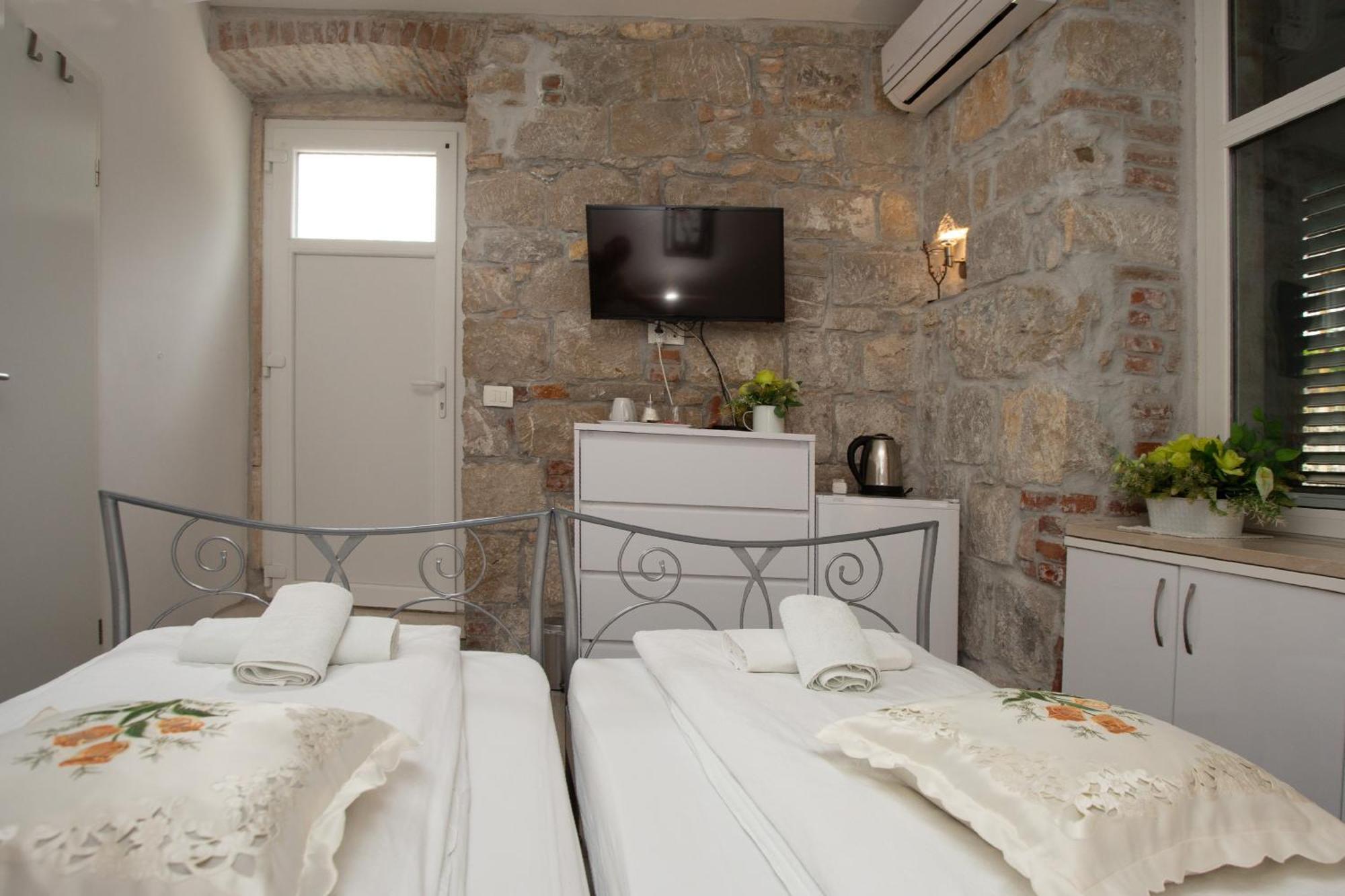 Downtown Spalato Private Rooms Ngoại thất bức ảnh