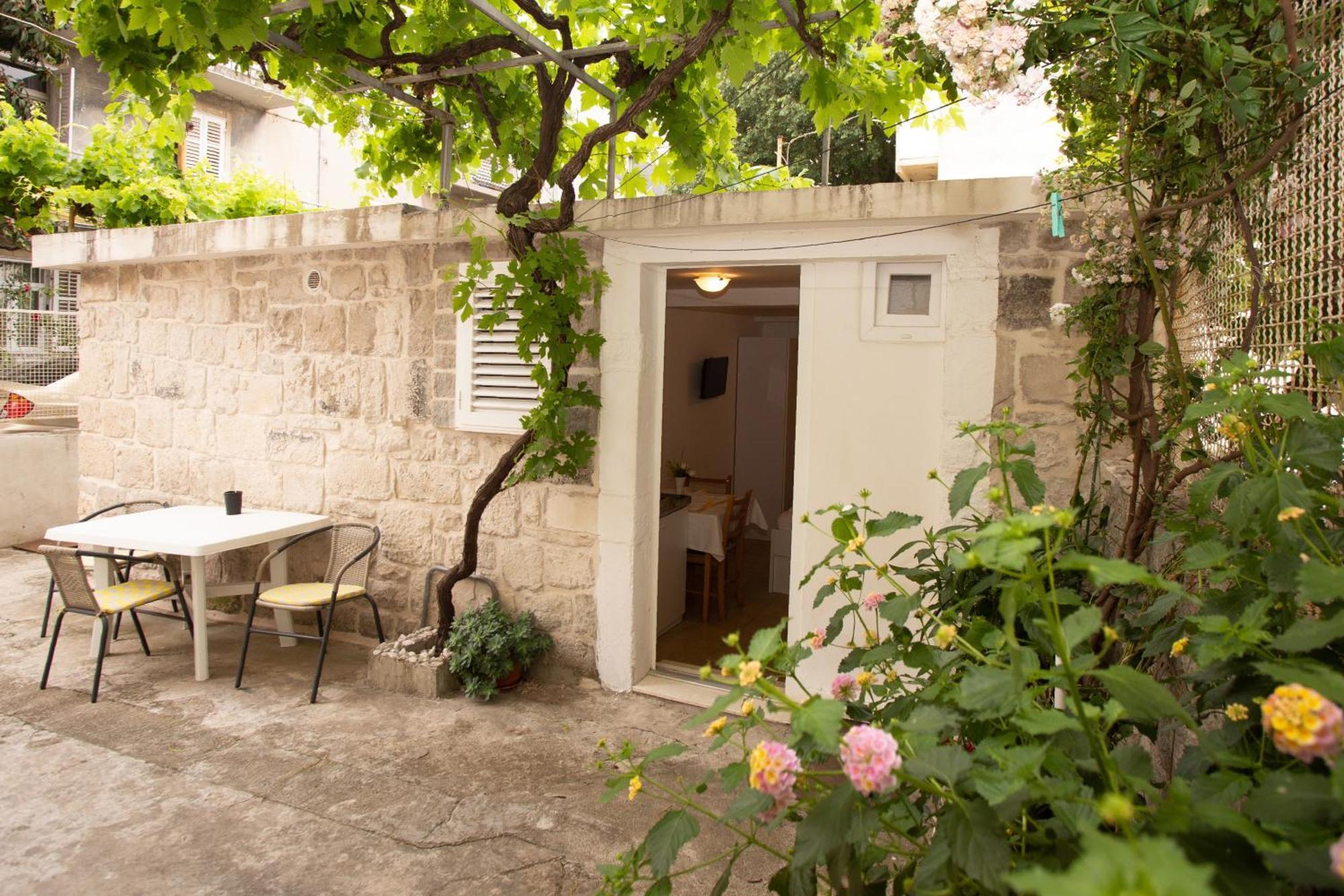 Downtown Spalato Private Rooms Ngoại thất bức ảnh